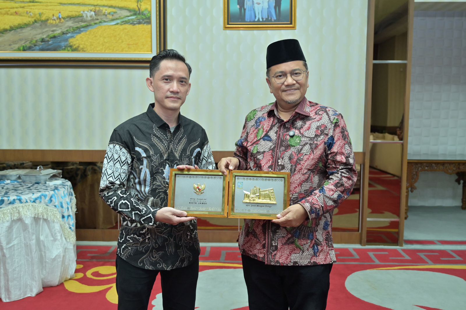 image-content
