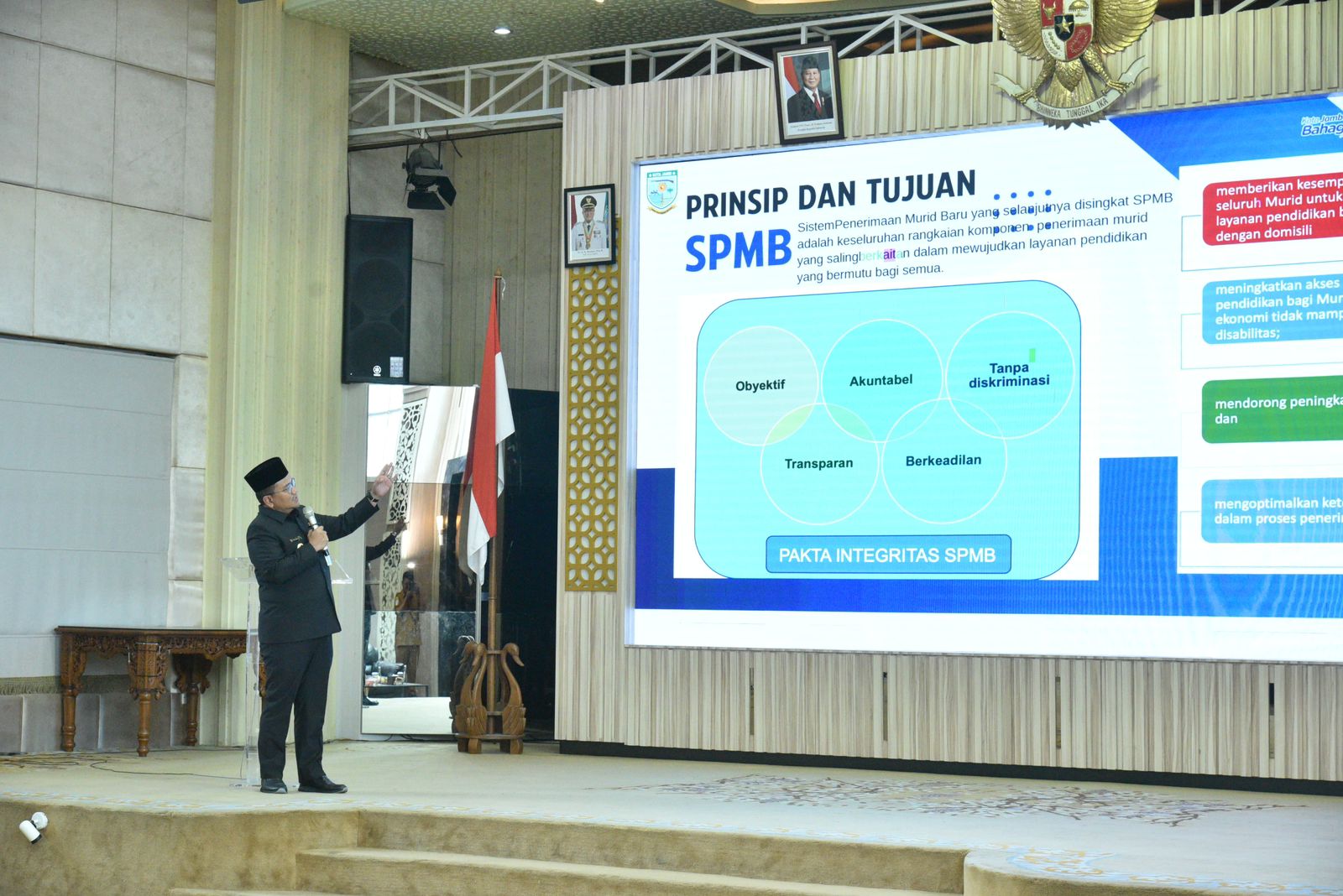 image-content