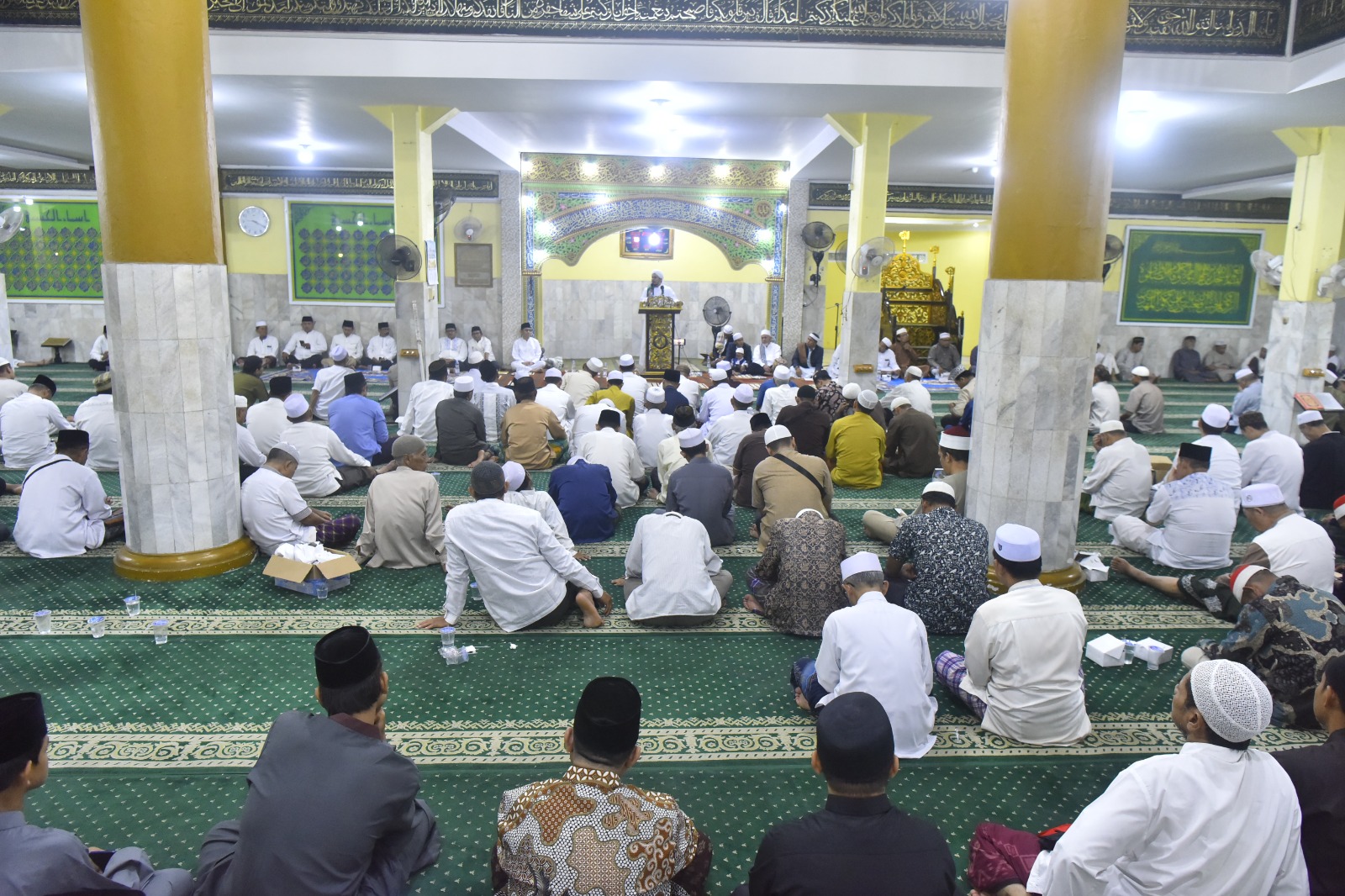 image-content