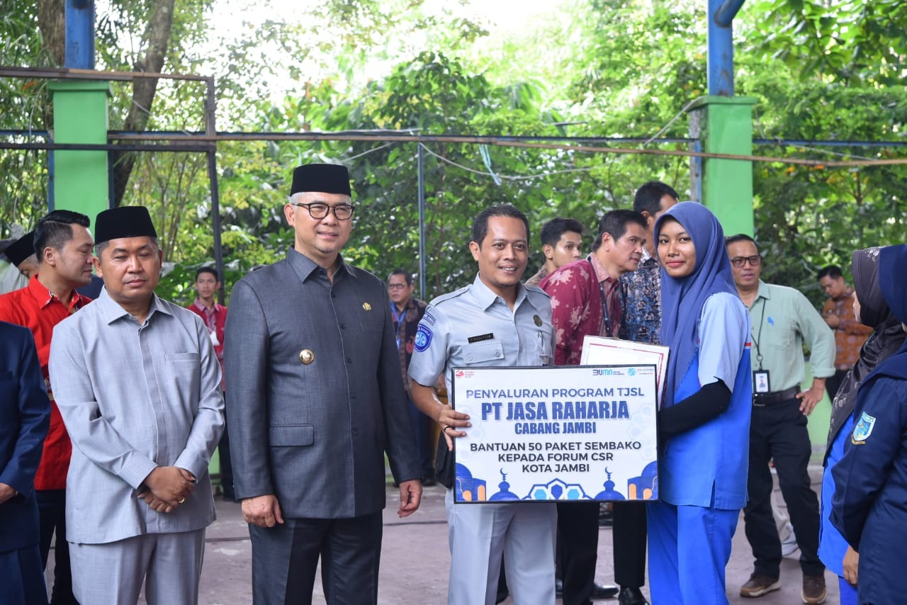 cover Wali Kota Fasha Rangkul Pelaku Usaha dan Baznas Beri Bantuan Hari Raya Bagi Pekerja Non-ASN Pemkot