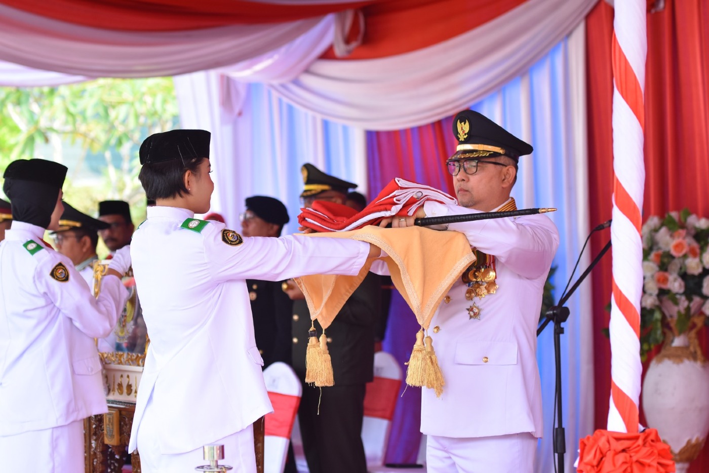 cover 3 menit, Seluruh Persimpangan dan Lokasi Publik di Kota Jambi Serentak Menyanyikan Lagu Indonesia Raya