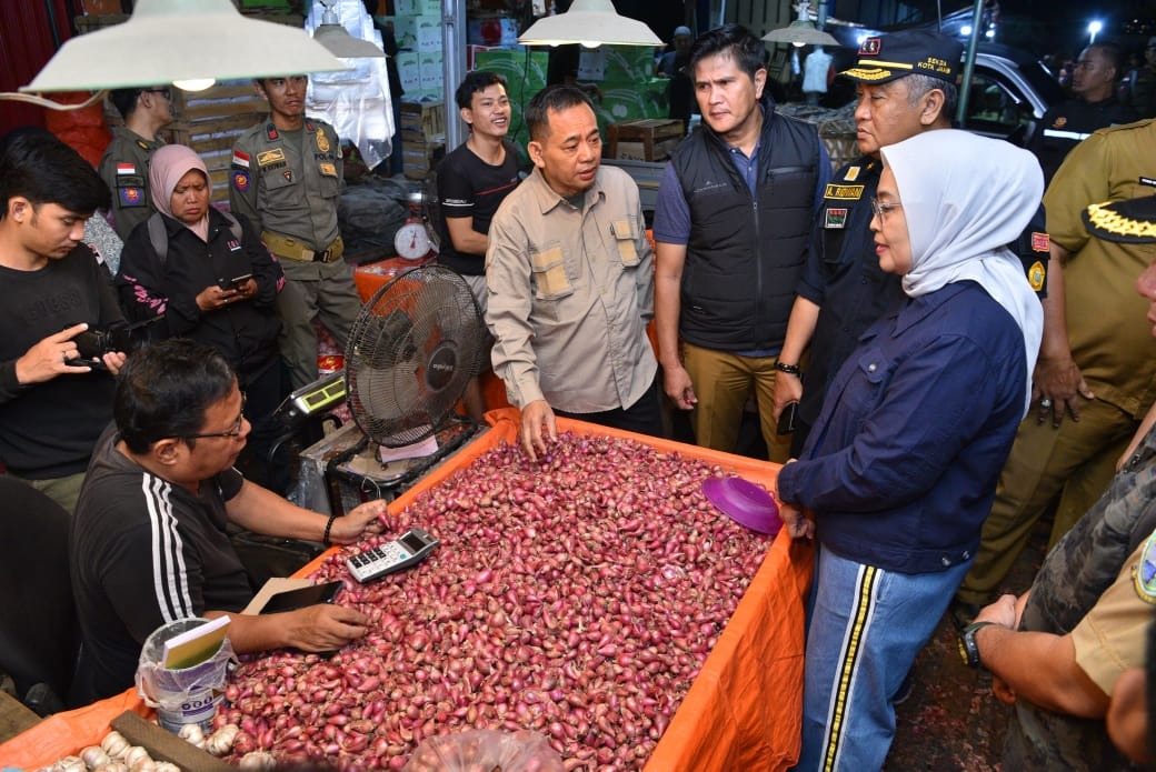 cover Jelang Nataru, Penjabat Wali Kota Jambi Sidak Pasar Induk Talang Gulo