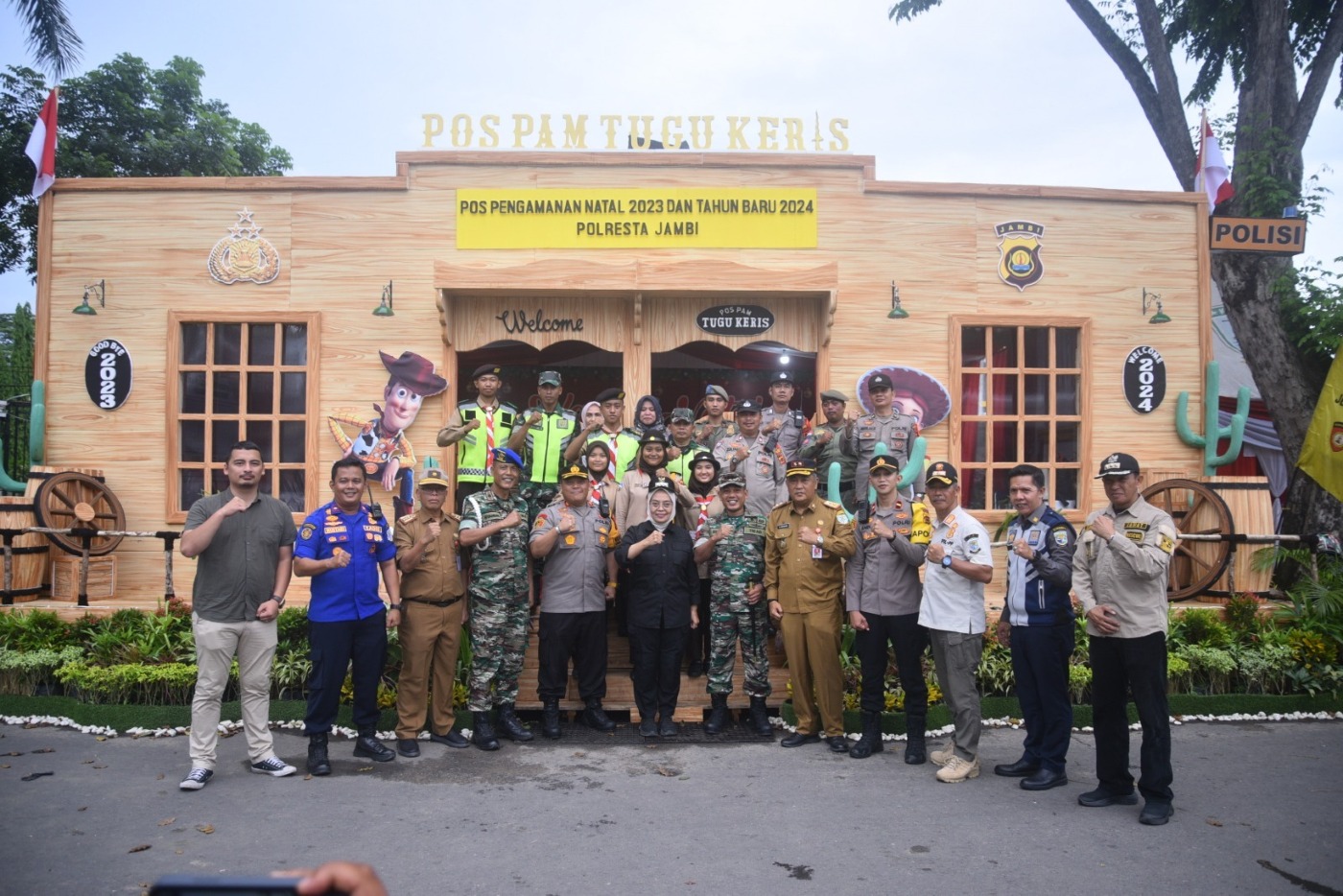 cover Pastikan Kamtibmas Kota Jambi Kondusif, Pj. Wali Kota Jambi Tinjau Pospam Nataru
