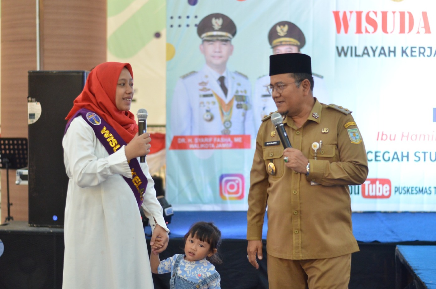 cover Wawako Maulana Wisuda 40 Ibu Hamil di Jambi Timur