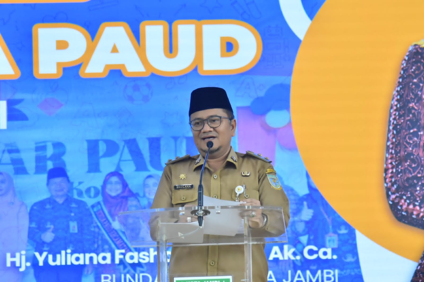 cover Penuh Haru, Anak PAUD Berikan Apresiasi Kepada Bunda PAUD Kota Jambi
