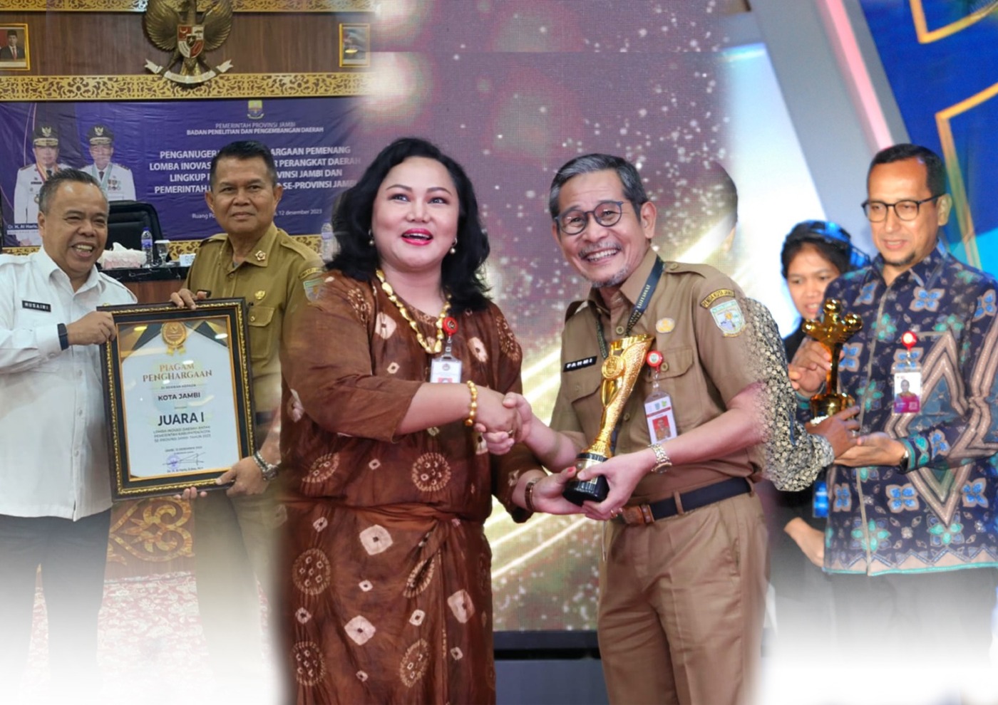 cover Terus Berinovasi, Pemkot Jambi Sehari Raih 3 Penghargaan