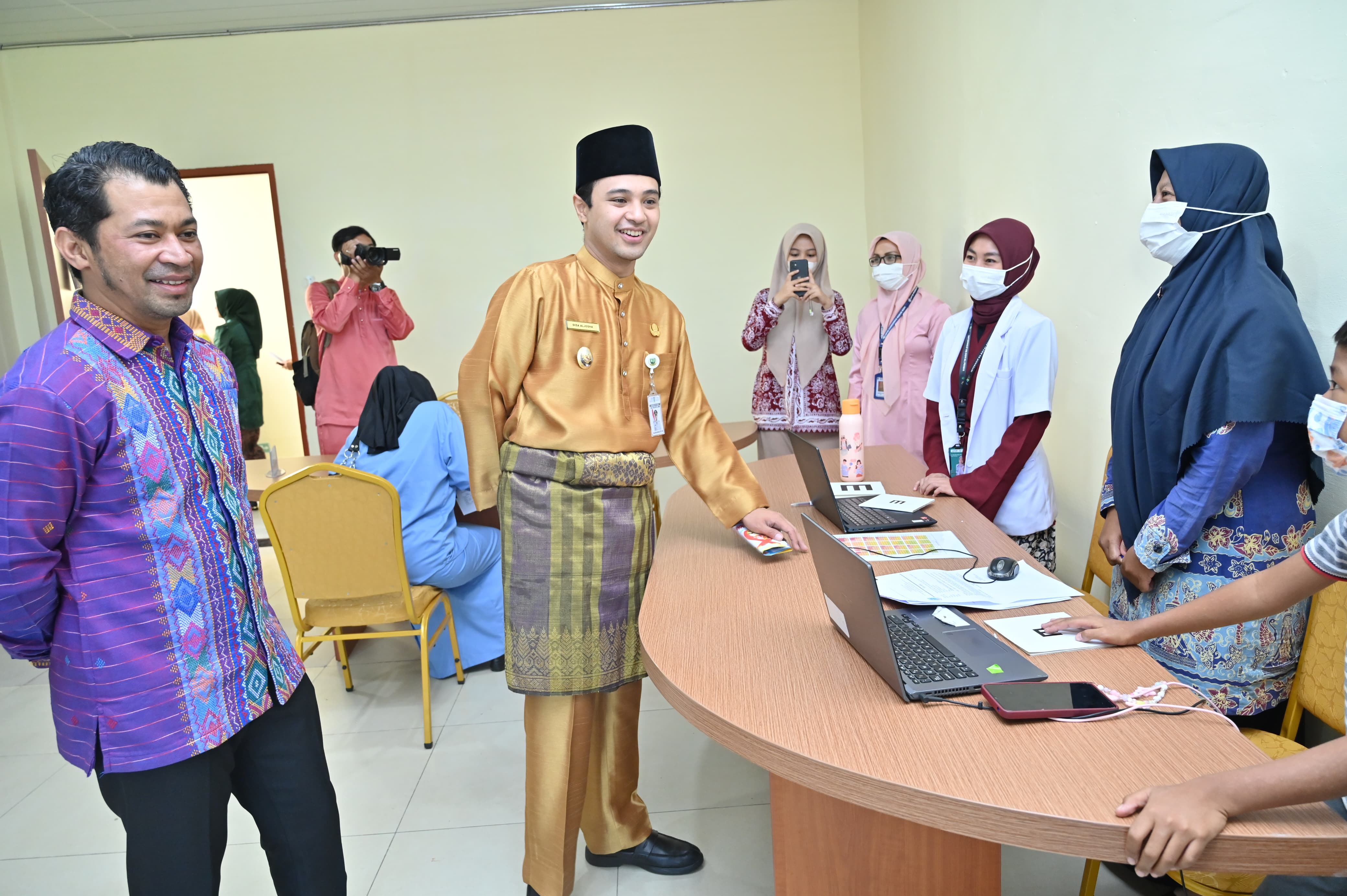 image-content
