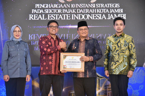 cover Pemkot Jambi Gelar Malam Anugerah Pajak 2024, Wali Kota Maulana Apresiasi Wajib Pajak Teladan