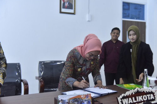 cover Tandatangani Nota Kesepakatan Bersama Kantor Pertanahan, Pj Wali Kota Jambi Harap Tingkatkan Pelayanan Dan Transparansi