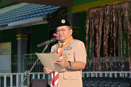 cover Gelar Apel Serentak Gerakan Pramuka, Wali Kota Maulana Tegaskan Tiga Hal Kenakalan Remaja Sebagai Racun Masyarakat