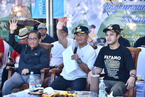 cover Peringati Hari Lingkungan Hidup, Wali Kota Jambi Pimpin Gotong Royong Serentak di 1.650 RT