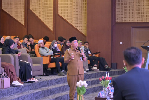 cover Maulana Bicara di Forum Internasional, Tegaskan Pentingnya Kolaborasi Kampus dan Pemerintah