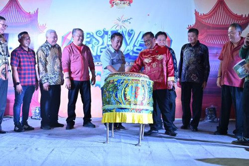 cover Festival Sungai Asam 2025, Warna-warni Budaya Hidupkan Kembali Kota Tua Pasar Jambi